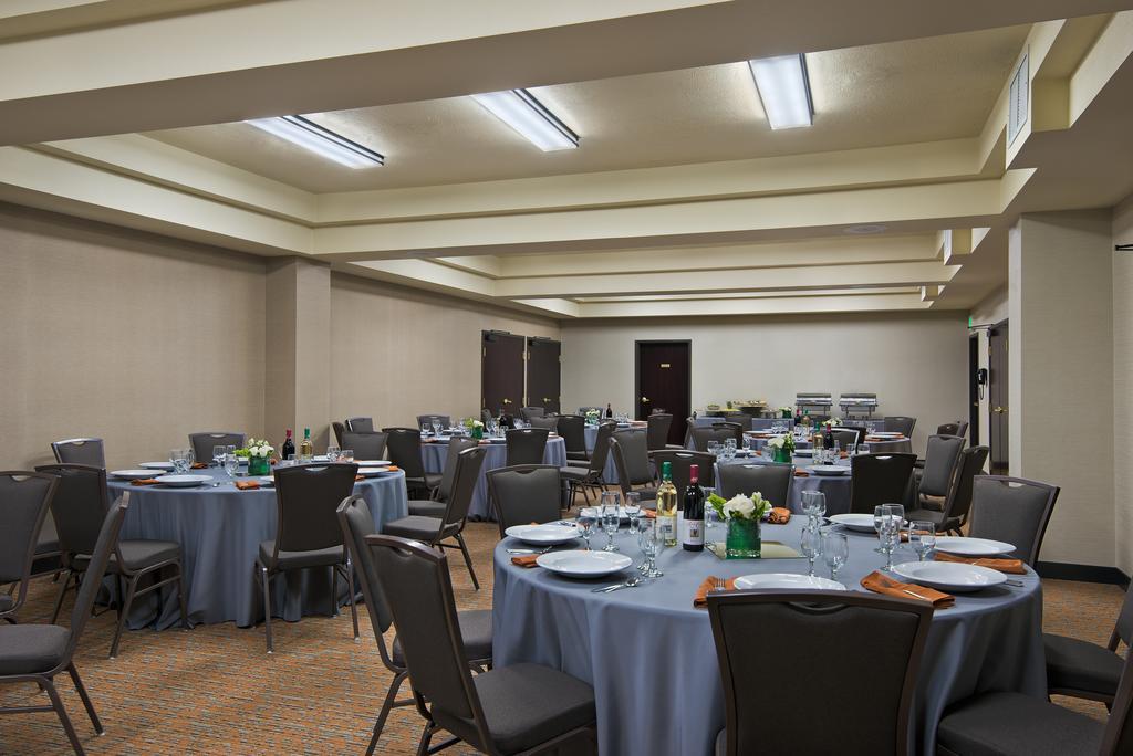 Oxford Suites Spokane Downtown Eksteriør bilde