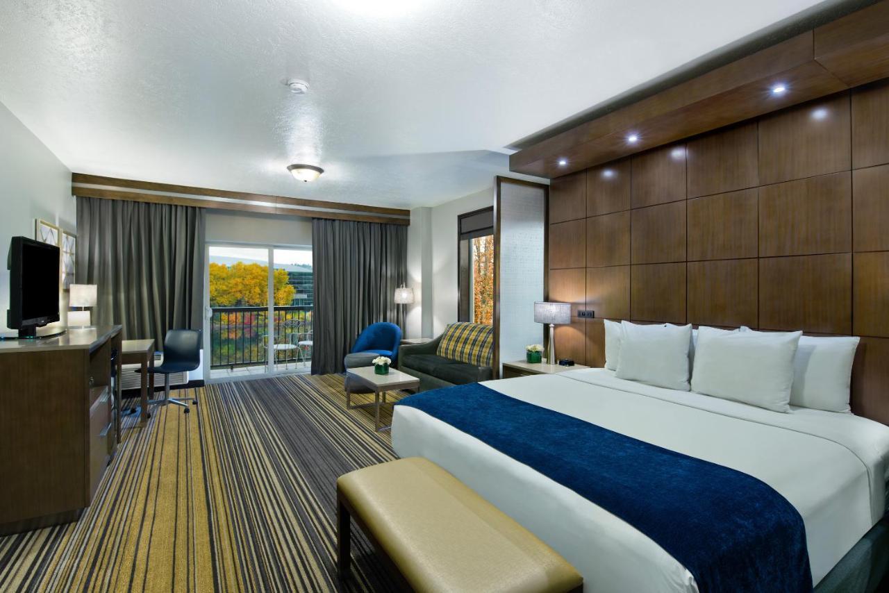 Oxford Suites Spokane Downtown Eksteriør bilde
